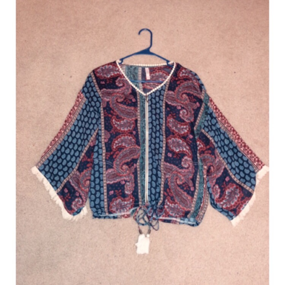 Paisley top
